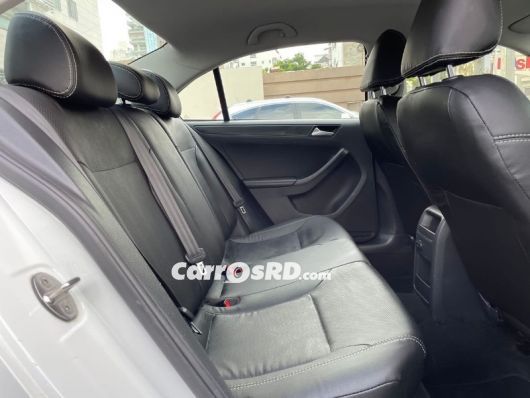 Volkswagen Jetta Carros en venta