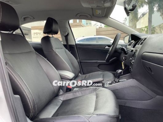 Volkswagen Jetta Carros en venta