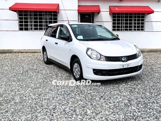 Nissan AD Carros en venta