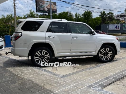 Toyota 4Runner Jeepeta en venta