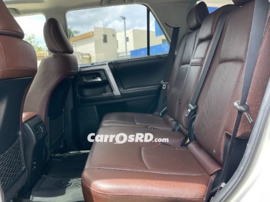 Toyota 4Runner Jeepeta en venta