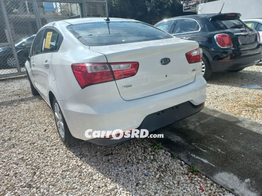 Kia Rio Carros en venta