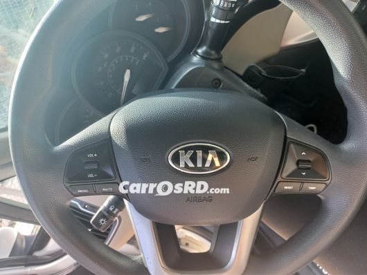 Kia Rio Carros en venta