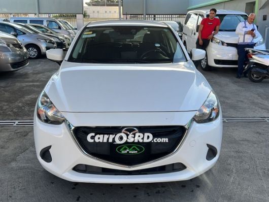 Mazda Demio Hatchback en venta