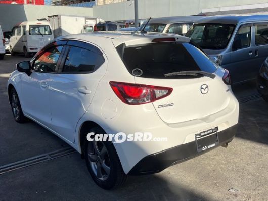 Mazda Demio Hatchback en venta