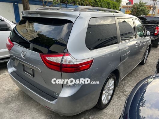 Toyota Sienna Minivan en venta