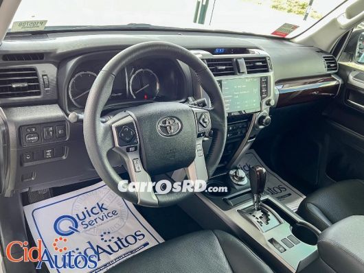 Toyota 4Runner Jeepeta en venta