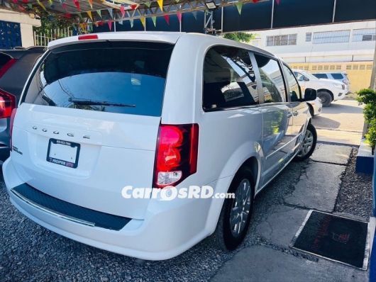 Dodge Grand Caravan Minivan en venta