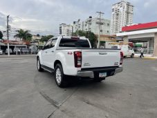 Isuzu