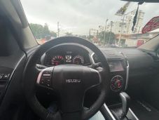 Isuzu