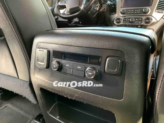 Chevrolet SuburBan Jeepeta en venta