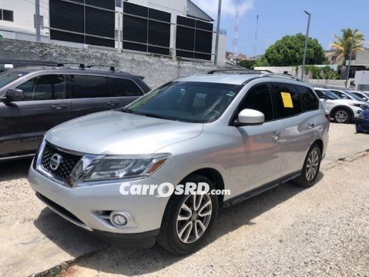 Nissan Pathfinder Jeepeta en venta
