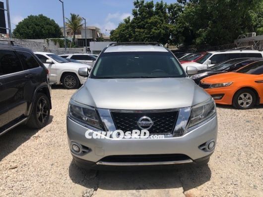 Nissan Pathfinder Jeepeta en venta