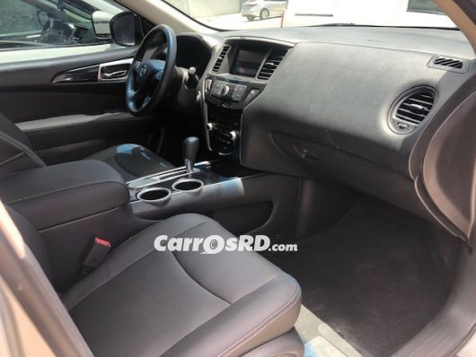 Nissan Pathfinder Jeepeta en venta