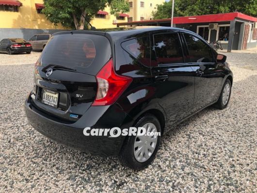 Nissan Versa Note Hatchback en venta