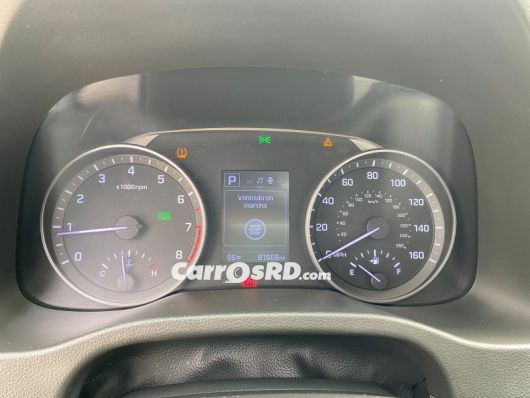 Hyundai Elantra Carros en venta