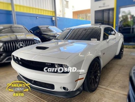 Dodge Challenger Carros en venta