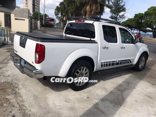 Nissan Frontier Camioneta en venta
