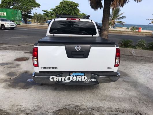 Nissan Frontier Camioneta en venta