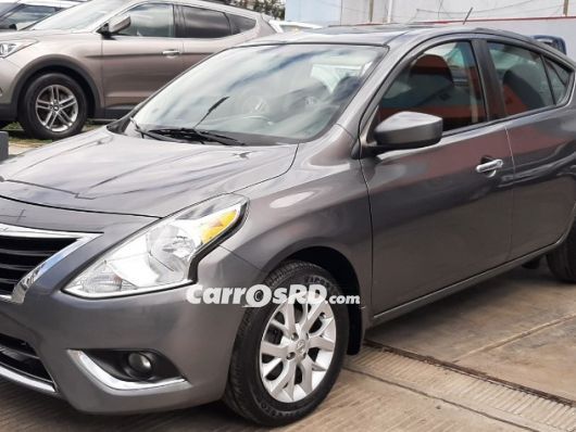 Nissan Versa Carros en venta