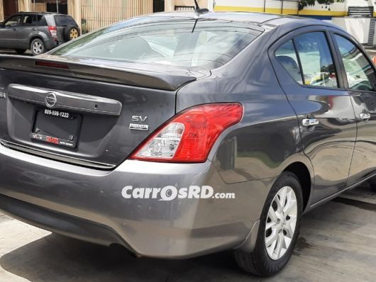 Nissan Versa Carros en venta