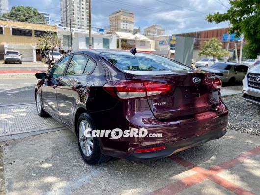 Kia Forte Carros en venta