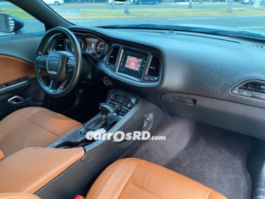 Dodge Challenger Carros en venta