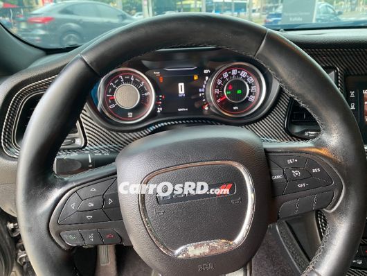 Dodge Challenger Carros en venta