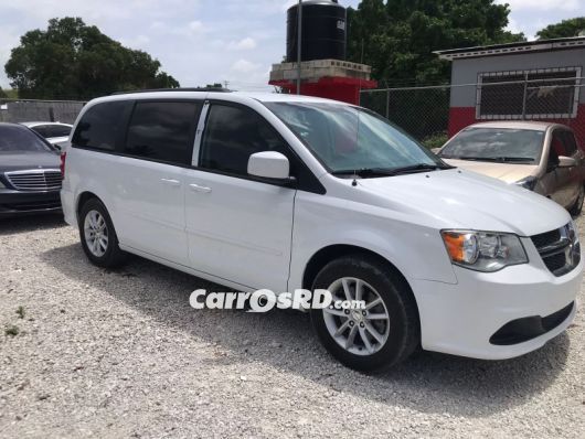 Dodge Grand Caravan Minivan en venta