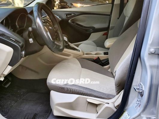 Ford Focus Carros en venta