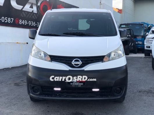 Nissan NV Minivan en venta