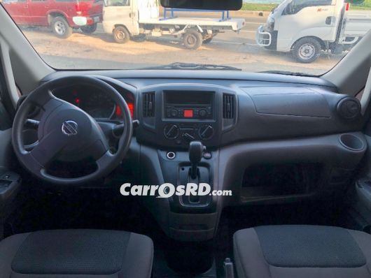 Nissan NV Minivan en venta
