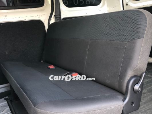 Nissan NV Minivan en venta