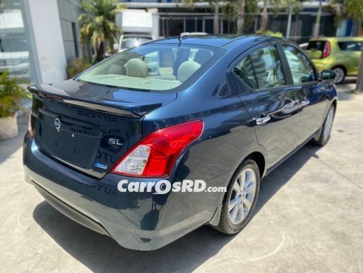 Nissan Versa Carros en venta