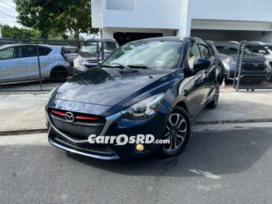 Mazda Demio Hatchback en venta