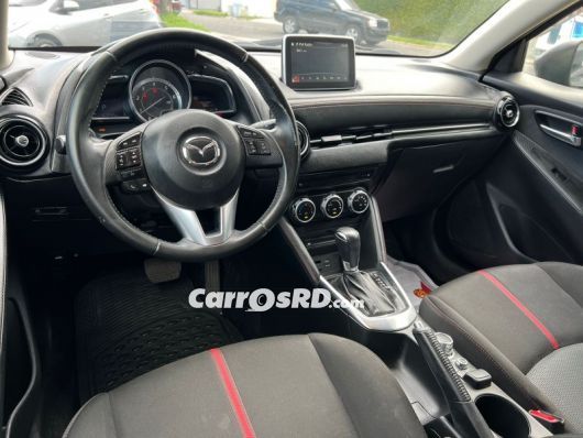 Mazda Demio Hatchback en venta