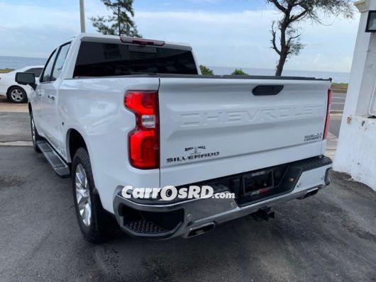 Chevrolet Silverado Camioneta en venta