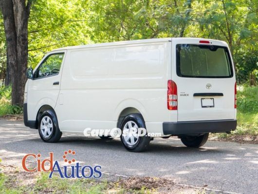 Toyota Hiace Furgoneta en venta