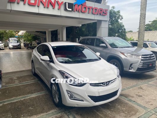 Hyundai Avante Carros en venta