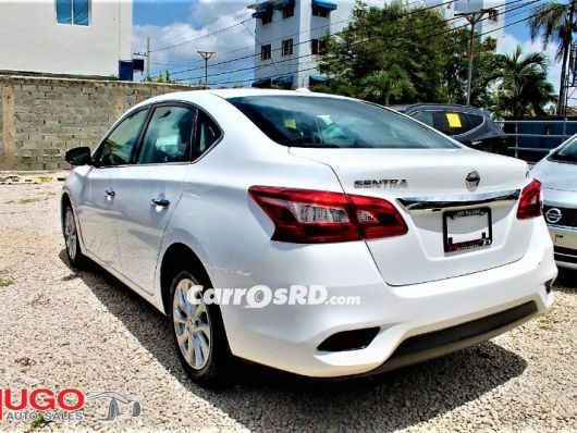 Nissan Sentra Carros en venta