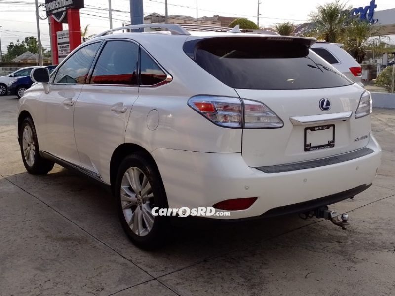 Lexus