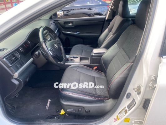 Toyota Camry Carros en venta