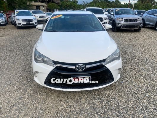 Toyota Camry Carros en venta