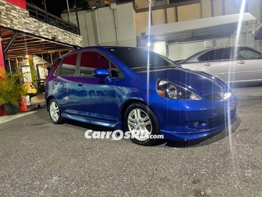 Honda Fit Hatchback en venta