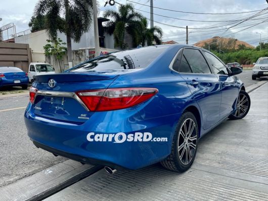 Toyota Camry Carros en venta