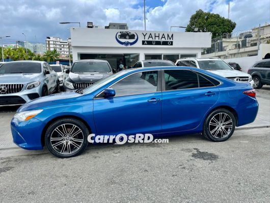 Toyota Camry Carros en venta