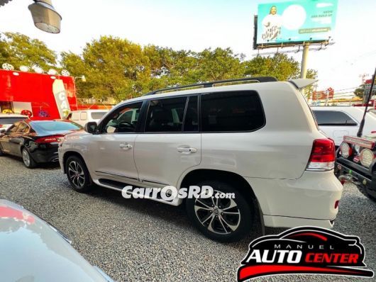 Toyota Land Cruiser Jeepeta en venta