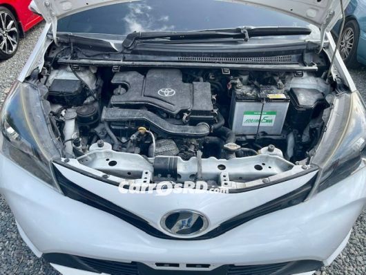 Toyota Vitz Hatchback en venta