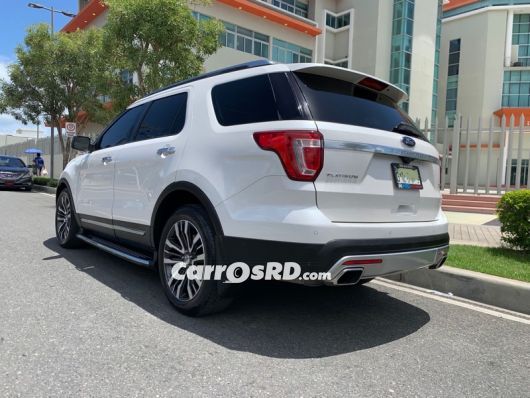 Ford Explorer Jeepeta en venta