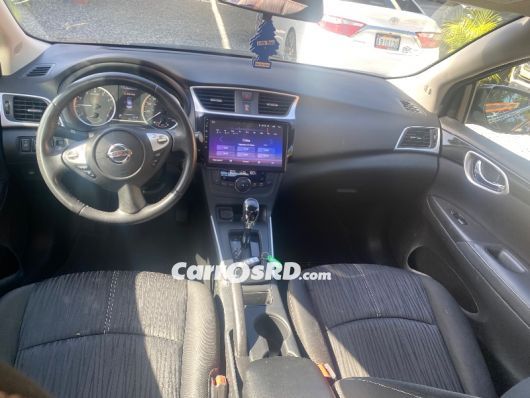 Nissan Sentra Carros en venta